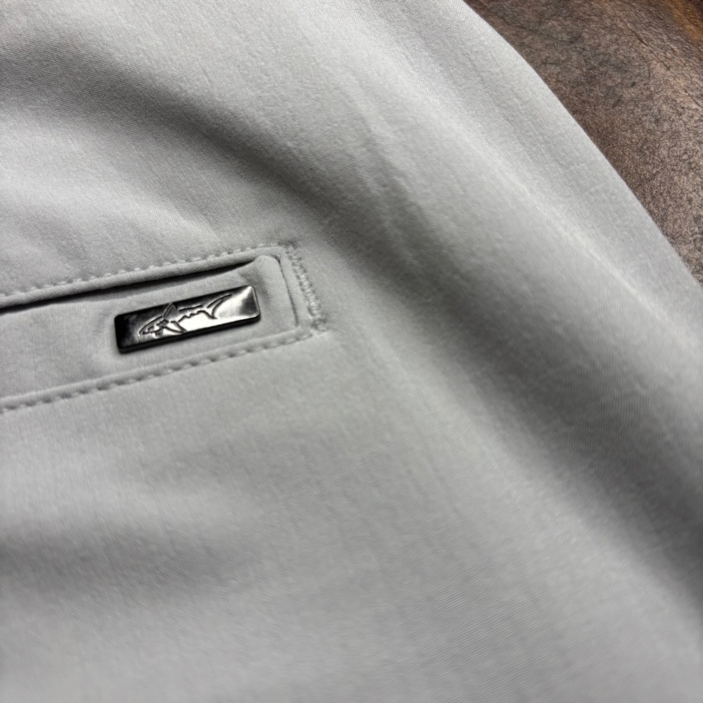 Greg Norman Gray New Classic Stretch Shorts Size 40 - Picture 9 of 12